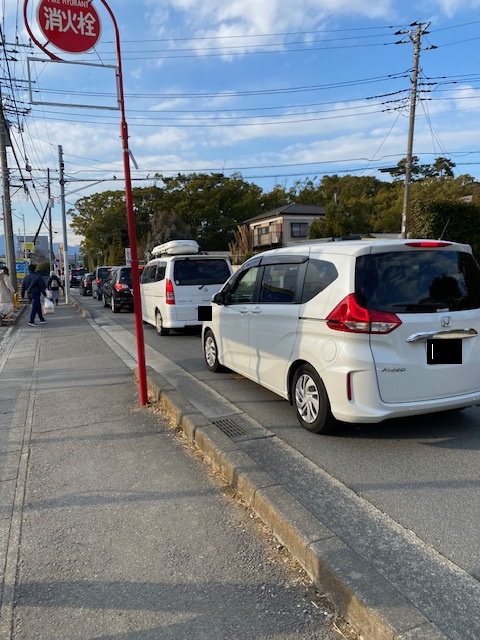 samukawa-jinja-parking